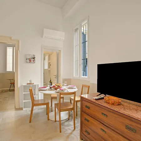 & Relax With Terrace - Happy Apartment *