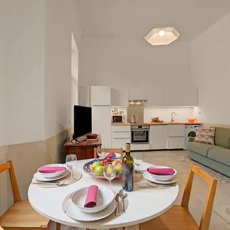 & Relax - Private Parking And Veranda - Happy Apartment Alassio