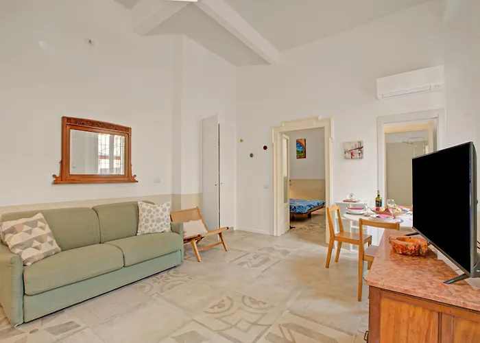 & Relax - Private Parking - Happy Apartment *